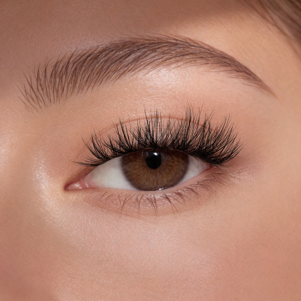Wispy Luxe